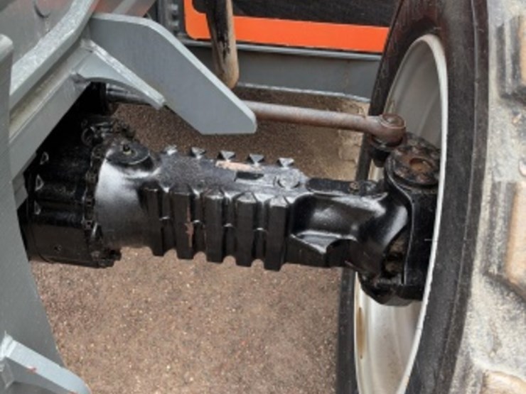 2012-jlg-g9-43a-image-16