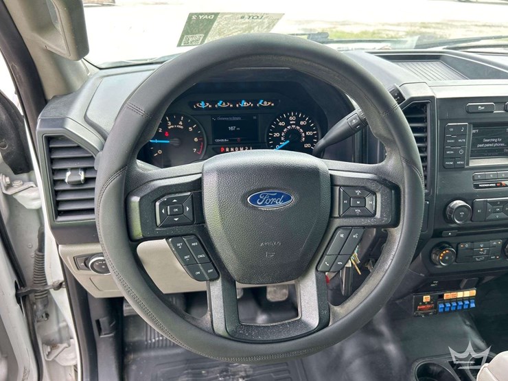 2016-ford-f150-image-14