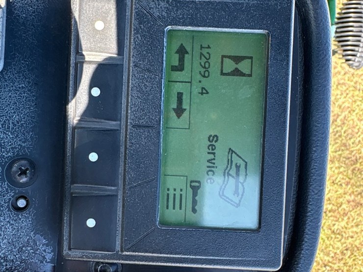 john-deere-8000a-image-11