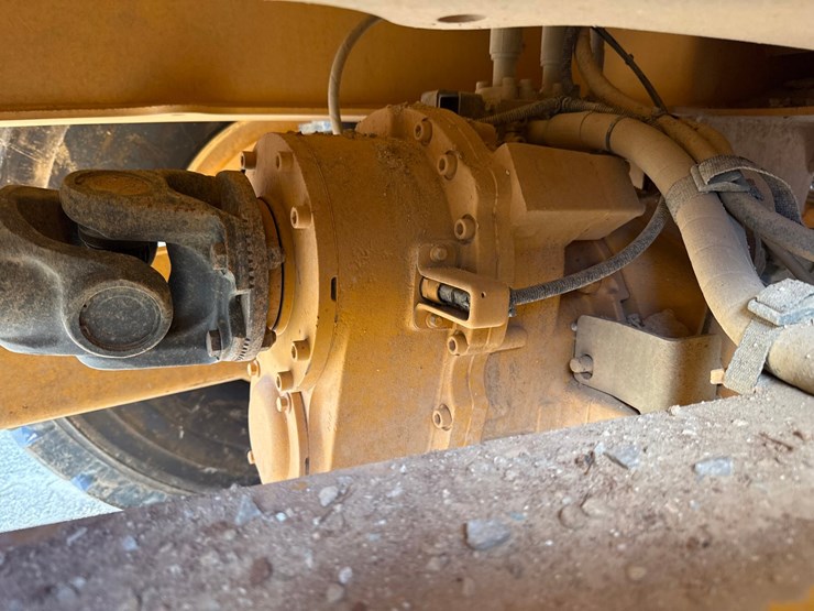 2020-volvo-a45g-image-68
