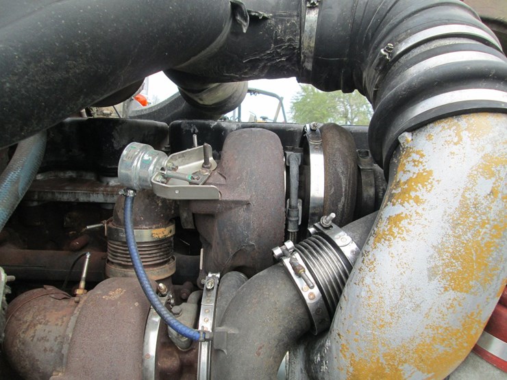2006-peterbilt-379-image-22