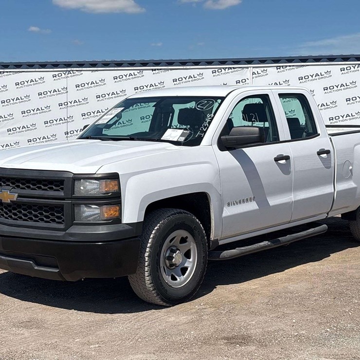 2014 Chevrolet Silverado Crew Cab Pickup Truck