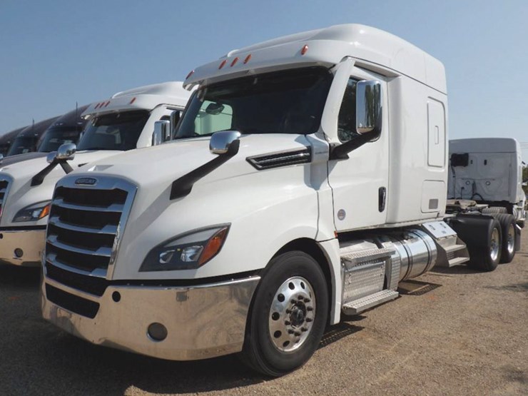 2024-freightliner-cascadia-126-image-1