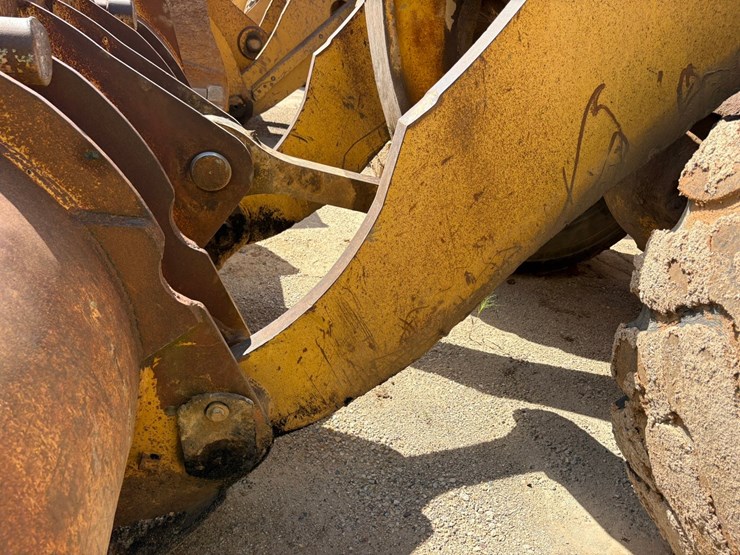 komatsu-wa500-1le-image-33