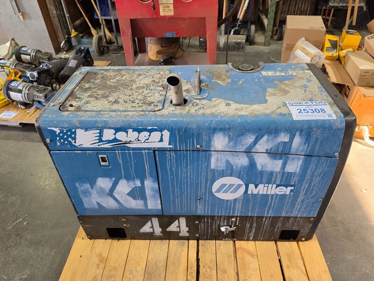 #25308-•-miller-bobcat-250-generator/welder-image-1