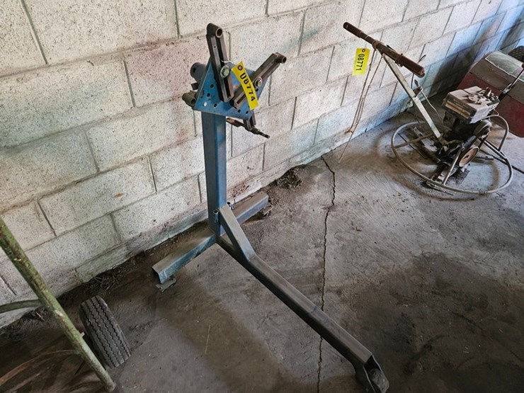 #8774-•-engine-stand-image-1