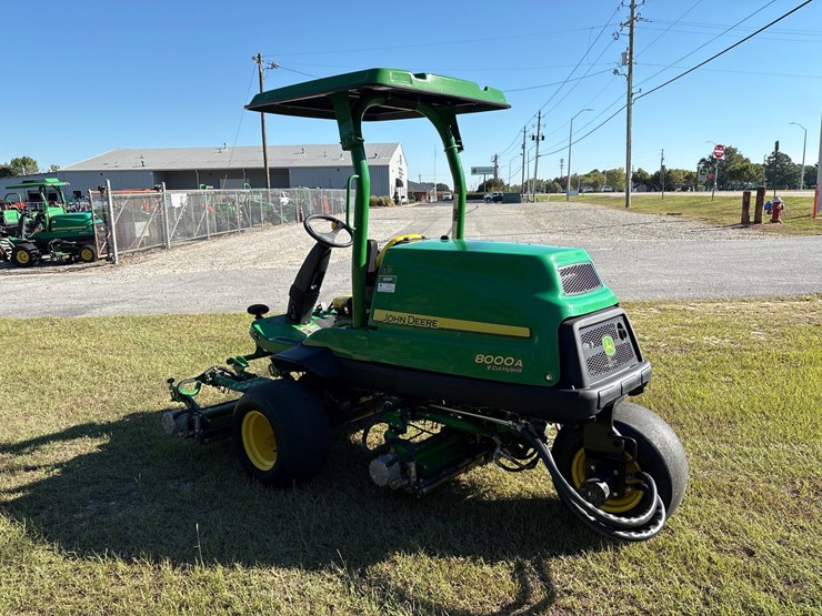 john-deere-8000a-image-3