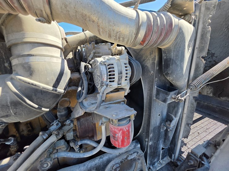 1997-peterbilt-379-image-51