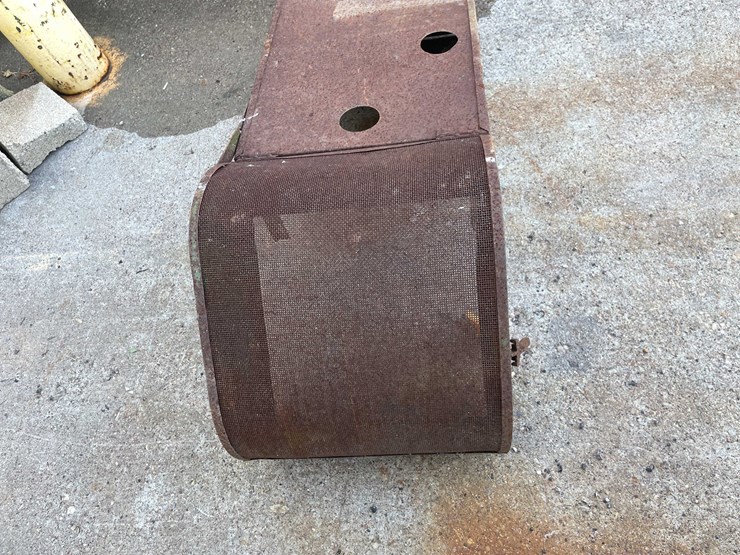 #4029-•-john-deere-sheet-metal-pieces-(04)-image-5