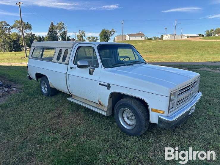 1987-chevrolet-c10-image-3