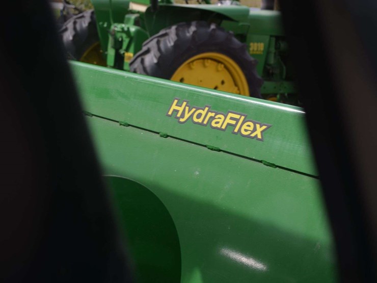 2016-john-deere-630f-image-3