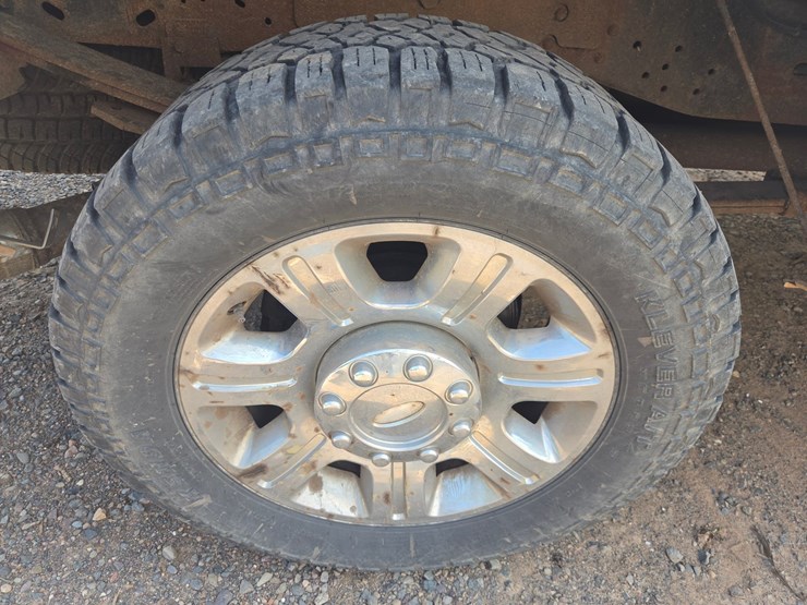 2013-ford-f250-lariat-image-58