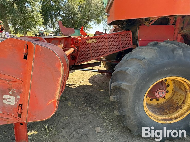 1979-massey-ferguson-750-image-12