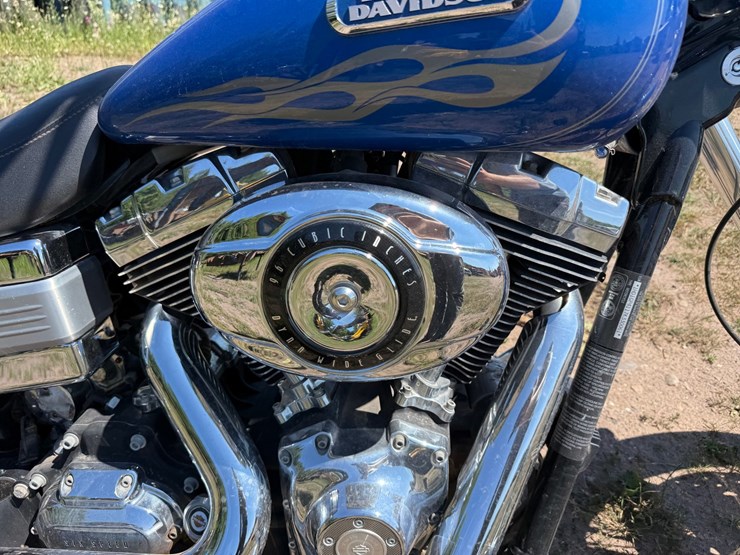 #1393-•-2007-harley-davidson-fxdwg-motorcycle-image-12