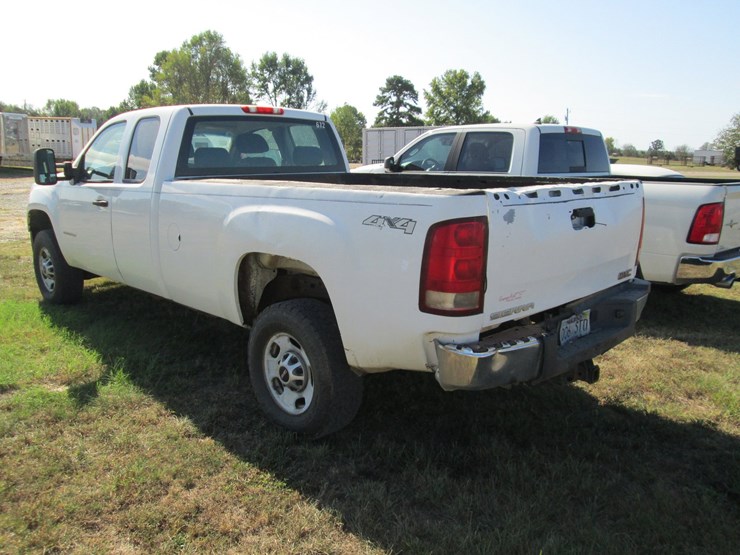 2013-gmc-2500hd-image-4