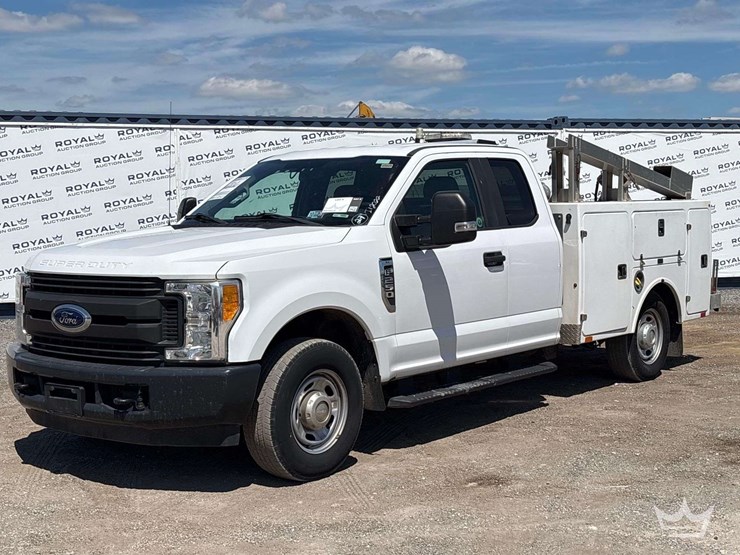 2017-ford-f250-image-1
