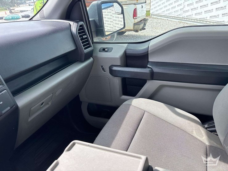 2018-ford-f150-image-17