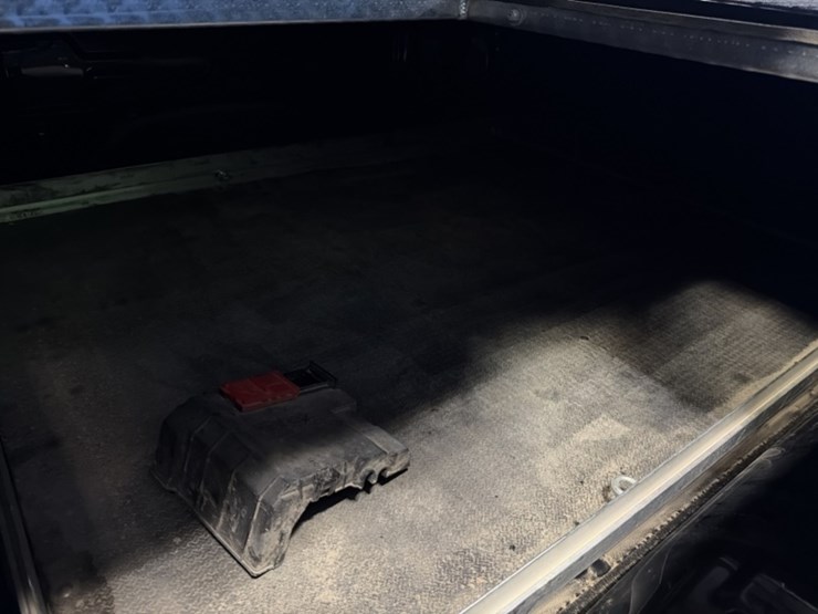 2021-chevrolet-silverado-1500-image-14