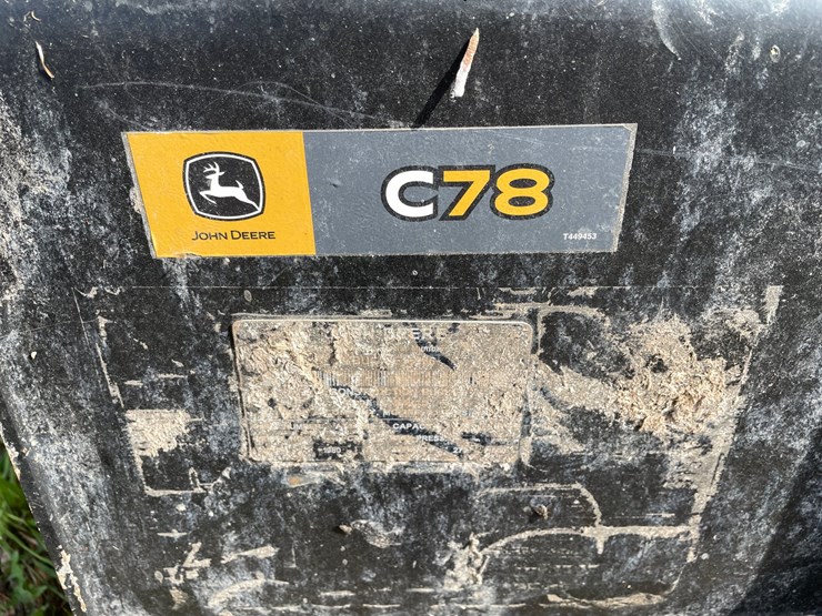 #1612-•-john-deere-skid-steer-bucket-image-6