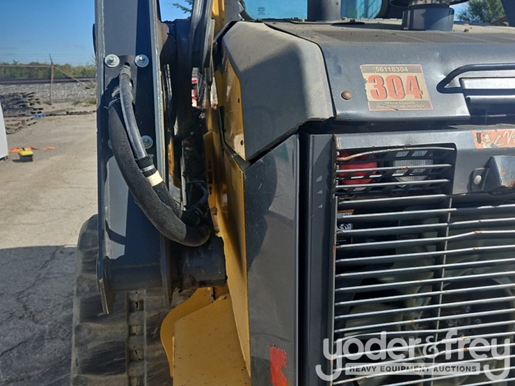 2019-deere-333g-image-25