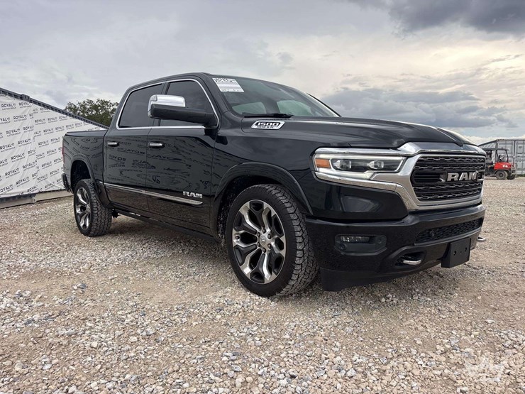 2019-dodge-1500-image-4