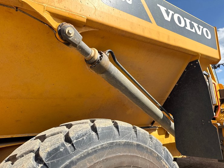 2020-volvo-a45g-image-82