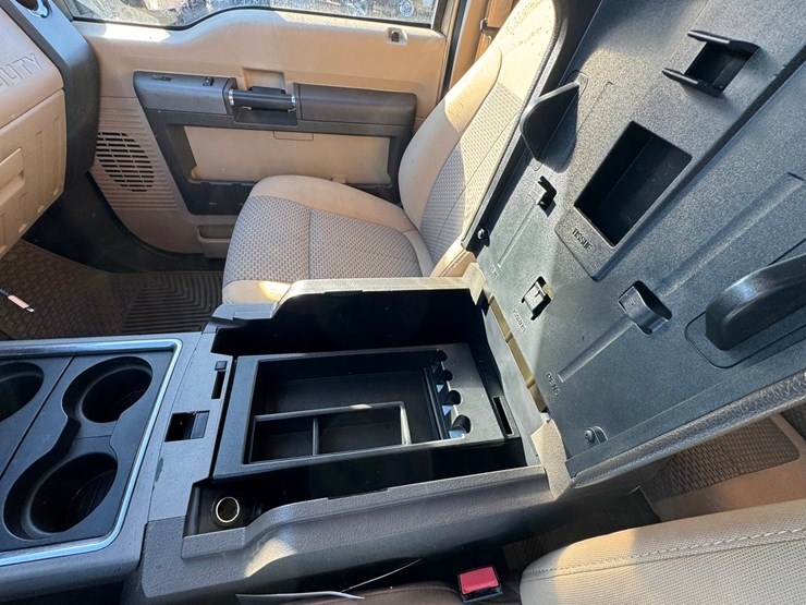 2012-ford-f350-image-36