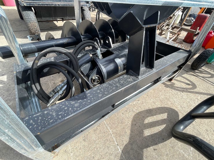#4001-•-jct-skid-steer-hydraulic-auger-drive-and-bits-image-5