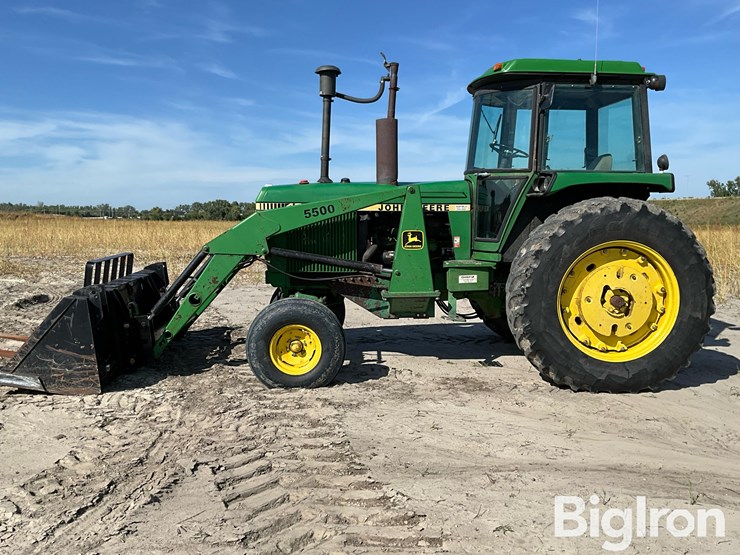 1982-john-deere-4240-image-8