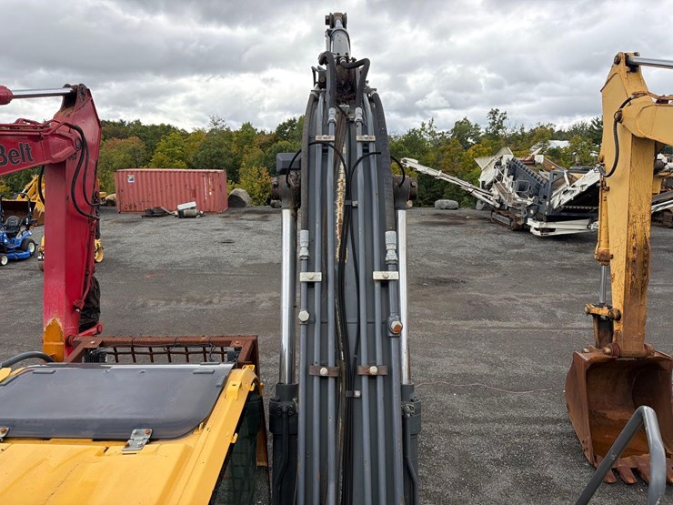 deere-160g-image-24