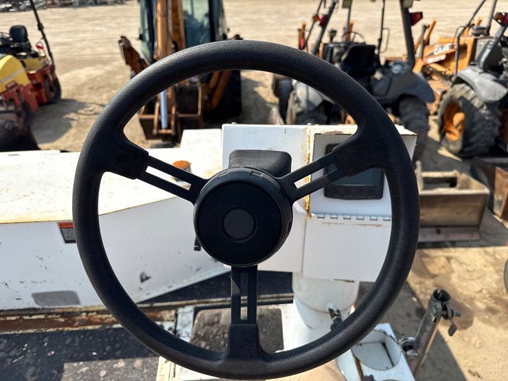 2014-roadtec-rp190e-image-110