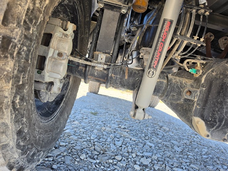 2022-ford-f250-image-71