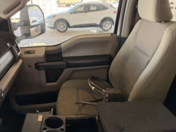 2019-ford-f450-image-31