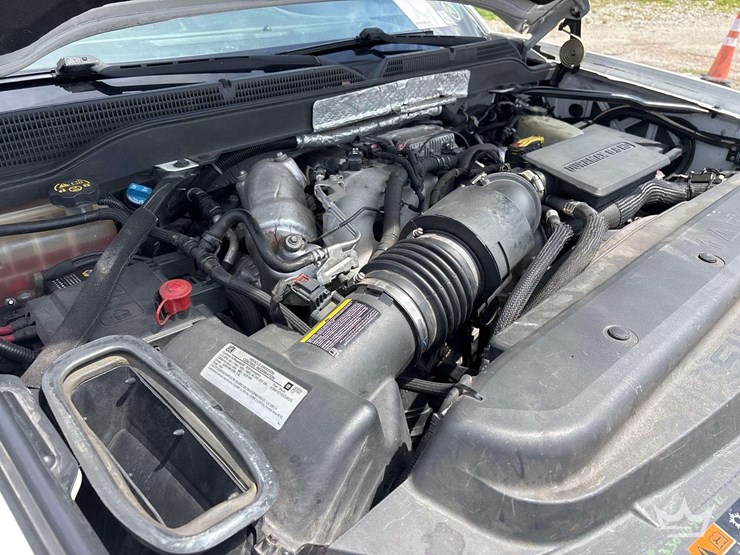 2018-chevrolet-silverado-3500-image-7