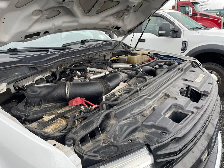2019-ford-f550-image-18