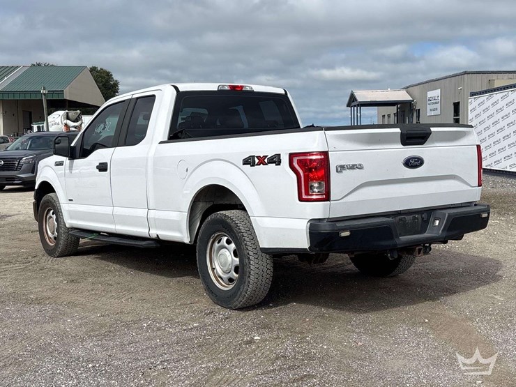 2016-ford-f150-image-4