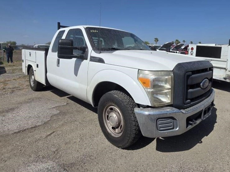 2014-ford-f250-image-2