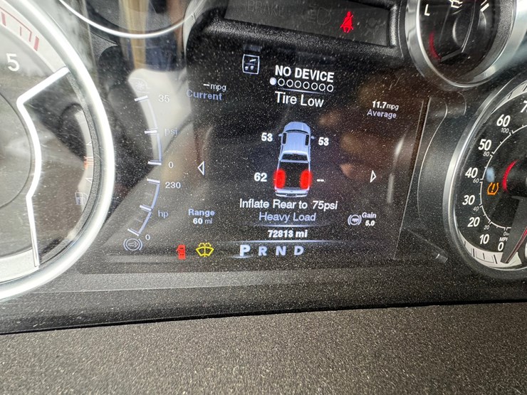 2013-dodge-2500-image-35