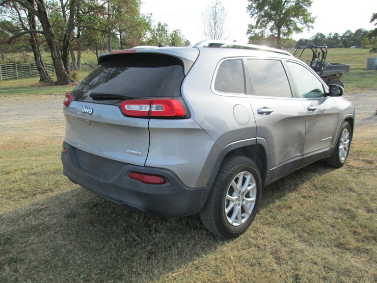2014-jeep-cherokee-image-3