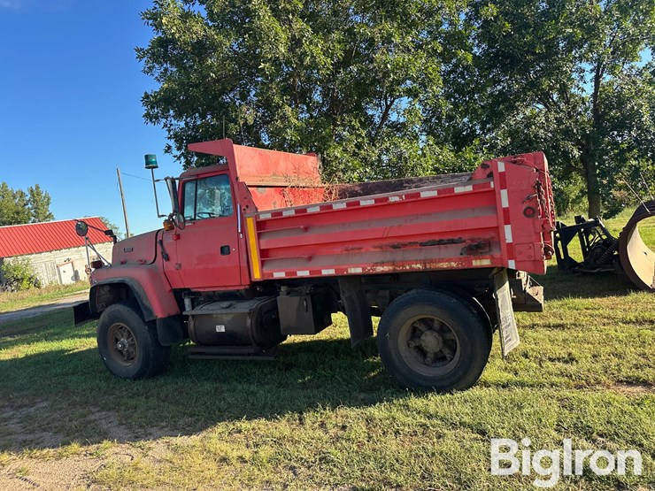 1995-ford-l9000-image-7