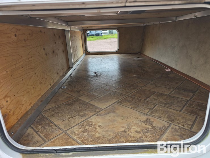 2008-keystone-cougar-29bhs-t/a-travel-trailer-image-14
