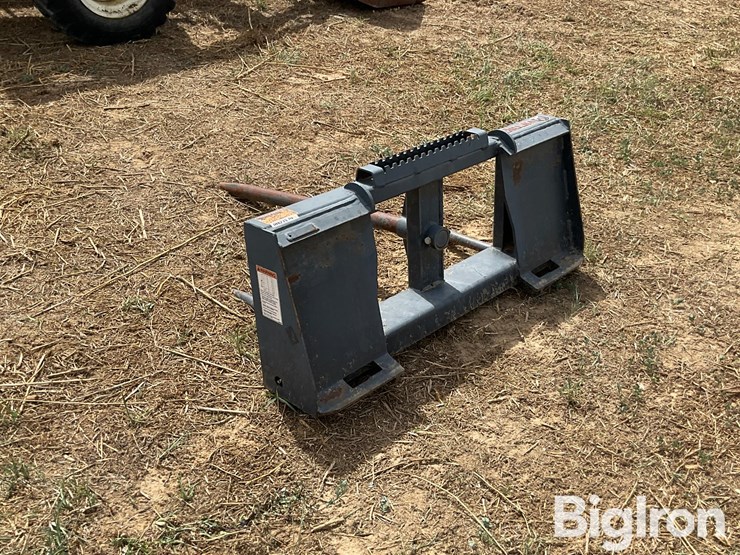 virnig-bale-spear-skid-steer-attachment-image-7
