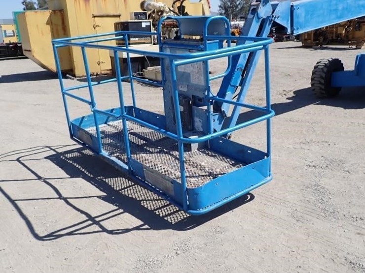 2007-genie-s45-image-5