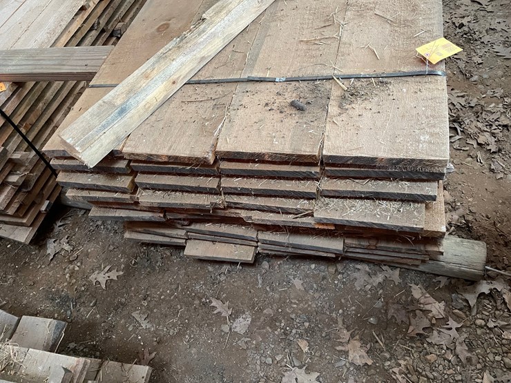 #1668-•-bundle-of-pine-boards-image-3