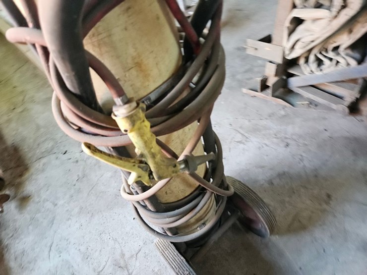 #8767-•-pressurized-tank-&-dolly-image-7