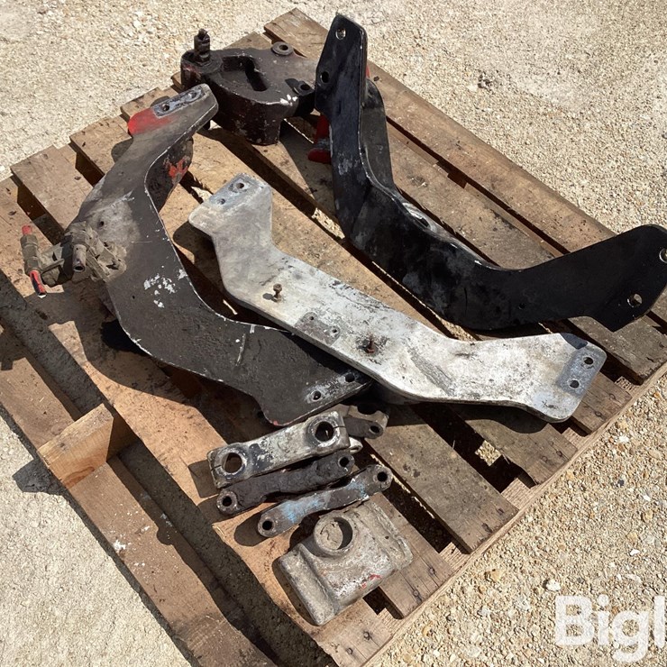 Kenworth/Cummins Front Motor Mounts