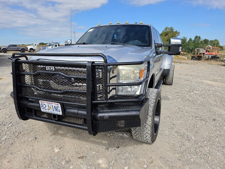 2015-ford-f350-image-2