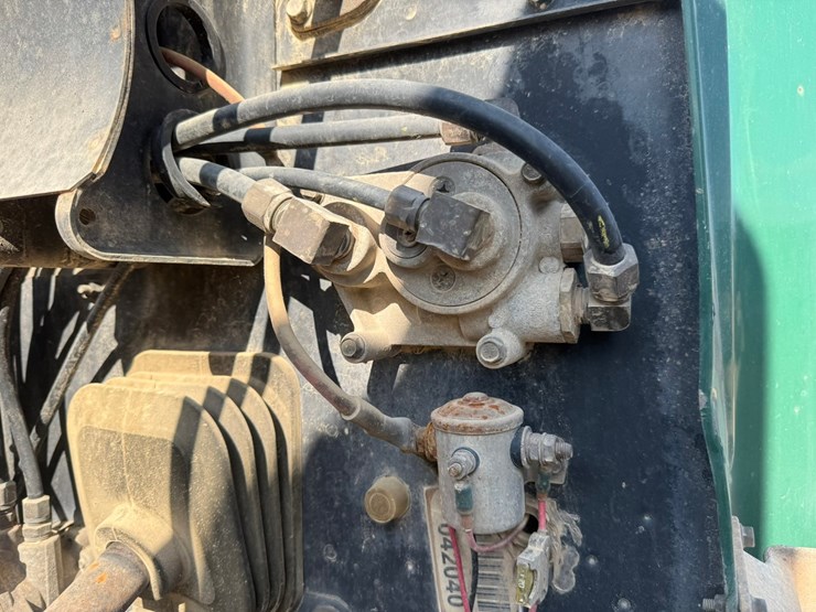 1994-mack-ch613-image-21
