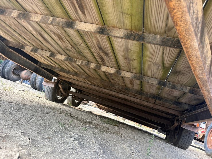 #2403-•-2015-load-trail-16'-trailer-image-17