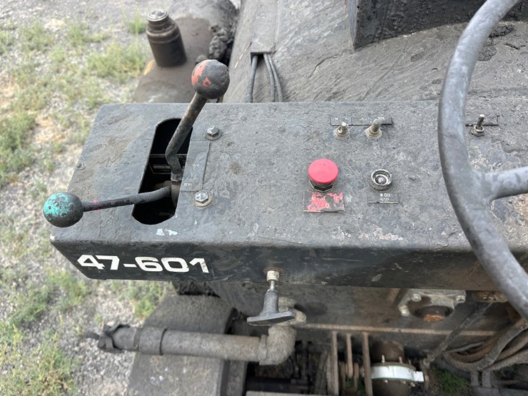#2523-•-hot-mix-seal-coat-scm300r-hot-tar-wagon-image-25